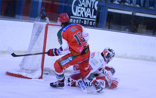 Photo hockey Division 1 - Division 1 : 4ème journée : Mont-Blanc vs Cholet  - Pénalités, souffrance, puis délivrance !