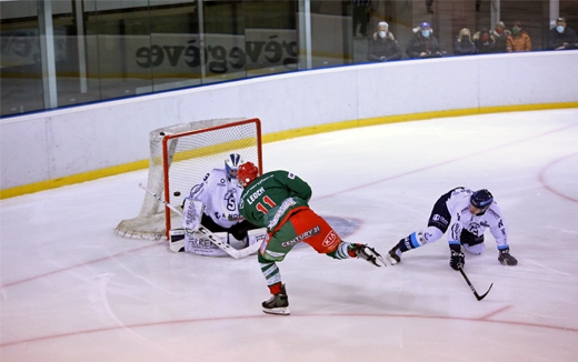 Photo hockey Division 1 - Division 1 : 4ème journée : Mont-Blanc vs Marseille - Mont-Blanc a de la ressource !