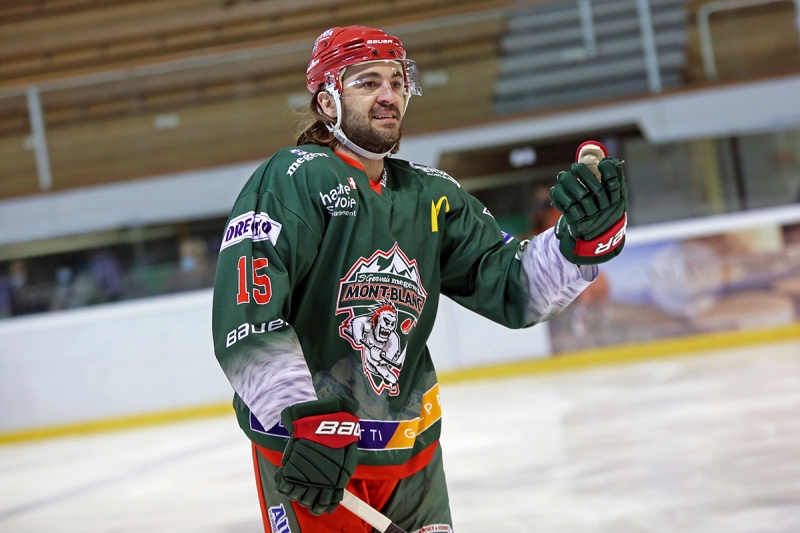 Photo hockey Division 1 - Division 1 : 4ème journée : Mont-Blanc vs Marseille - Mont-Blanc a de la ressource !