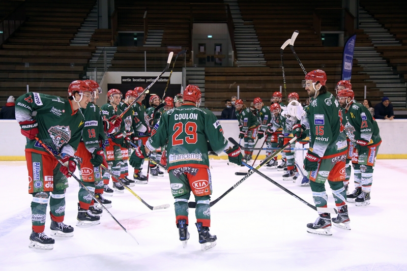 Photo hockey Division 1 - Division 1 : 4ème journée : Mont-Blanc vs Marseille - Mont-Blanc a de la ressource !