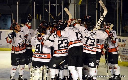 Photo hockey Division 1 - Division 1 : 5ème journée : Courbevoie  vs Nice - Retour de l