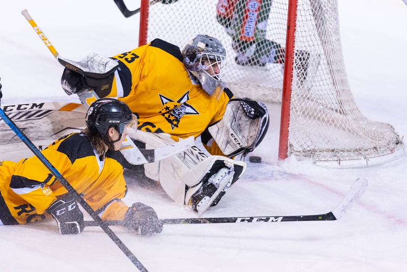 Photo hockey Division 1 - Division 1 : 6ème journée : Mont-Blanc vs Strasbourg  - L’Etoile scintille sur le Mont-Blanc