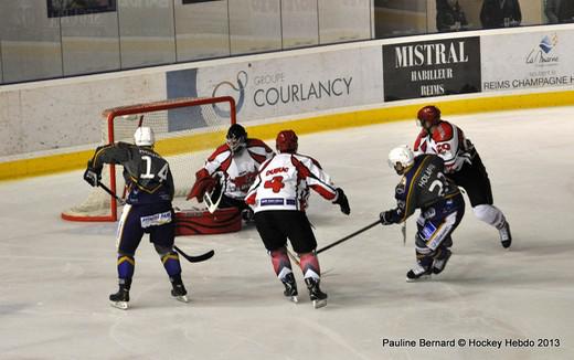 Photo hockey Division 1 - Division 1 : 6ème journée : Reims vs Neuilly/Marne - Une aile d