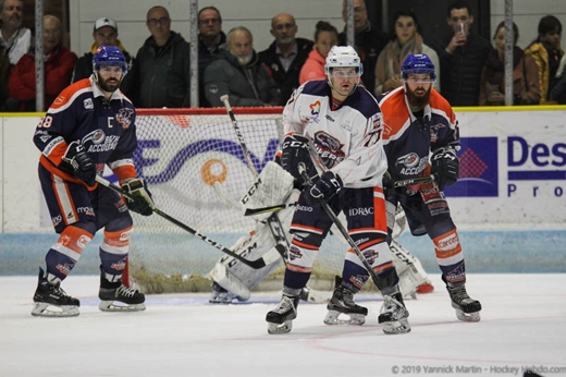Photo hockey Division 1 - Division 1 : 7ème journée : Clermont-Ferrand vs Montpellier  - D1 - Clermont, l’art de perdre une rencontre