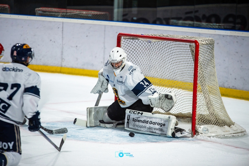 Photo hockey Division 1 - Division 1 : 7ème journée : Mont-Blanc vs Villard-de-Lans - Le Yéti chasse difficilement les Ours !