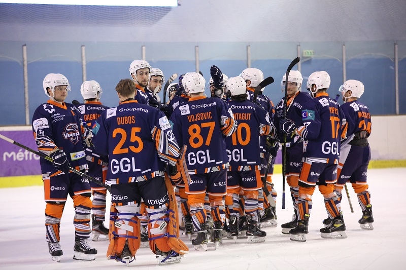 Photo hockey Division 1 - Division 1 : 7ème journée : Montpellier  vs Mont-Blanc - La Vipère pique !