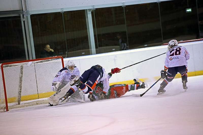 Photo hockey Division 1 - Division 1 : 9ème journée : Mont-Blanc vs Montpellier  - Les Yétis s’en sortent !