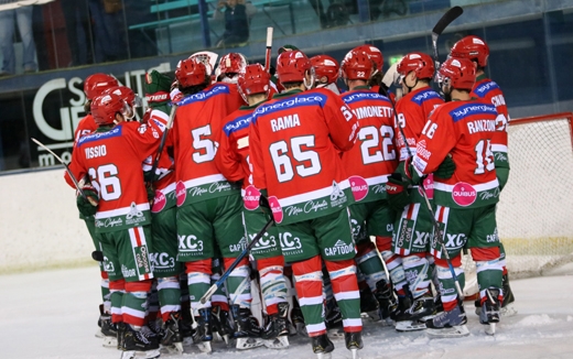 Photo hockey Division 1 - Division 1 : 9ème journée : Mont-Blanc vs Neuilly/Marne - Les Bisons tombent face aux Yétis