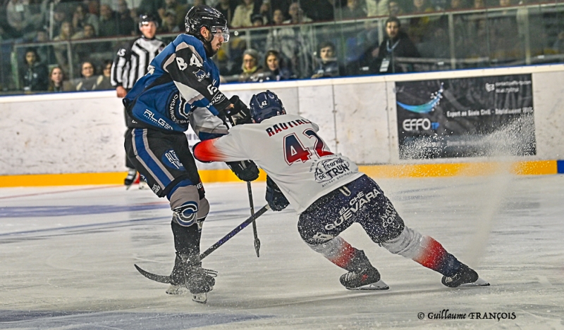 Photo hockey Division 1 - Division 1 : 9ème journée : Nantes vs Caen  - Nantes s’incline après un duel intense
