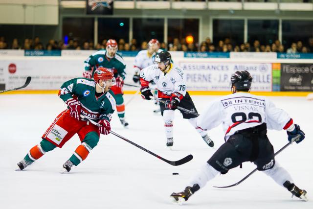 Photo hockey Division 1 - Division 1 : finale, match 3 : Anglet vs Nice - Et ça continue