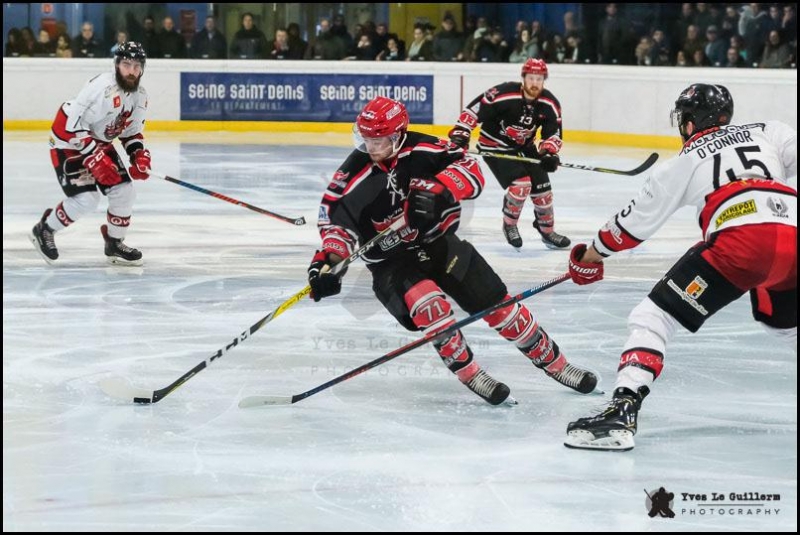 Photo hockey Division 1 - Division 1 - Finale match 1 : Neuilly/Marne vs Briançon  - Briançon gagne un match fou