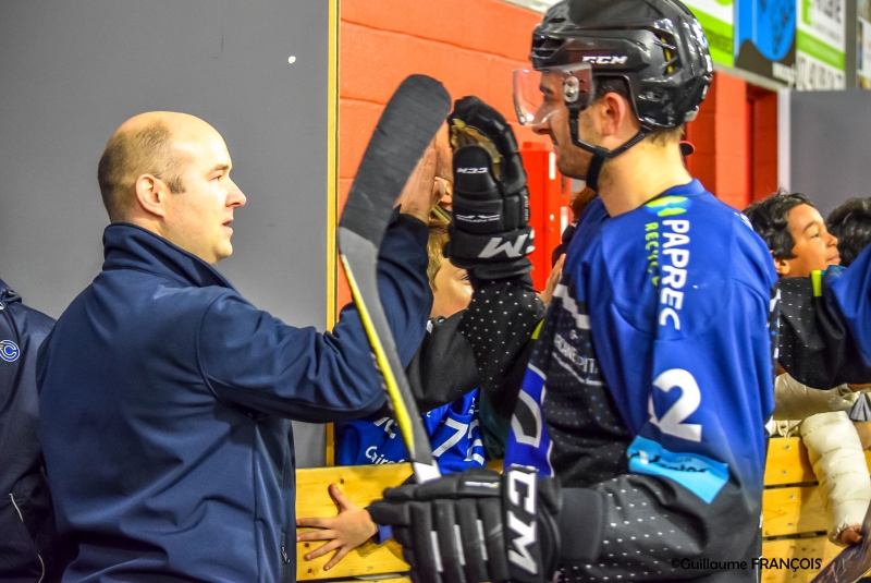 Photo hockey Division 1 - Division 1 : Nantes (Les Corsaires) - Entretien exclusif avec Hubert Dogémont Président des Corsaires de Nantes