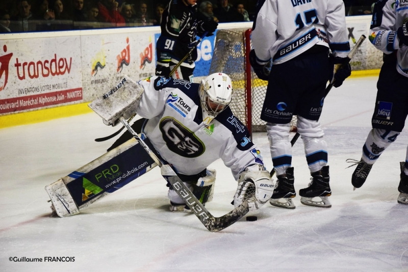 Photo hockey Division 1 - Division 1 : playoff, quart de finale, match 2 : Nantes vs Tours  - Nantes remet les pendules à l