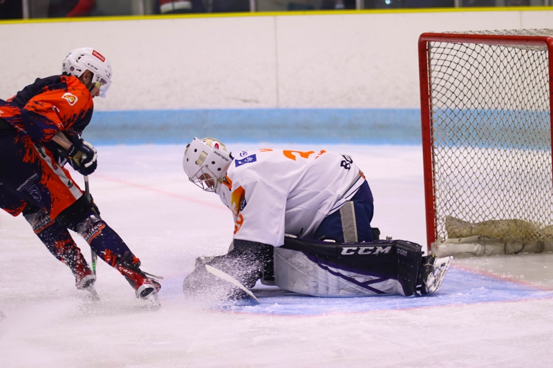 Photo hockey Division 1 - Division 1 - Poule de maintien - J3 : Clermont-Ferrand vs Montpellier  - Clermont : Enfin une victoire à 3 points