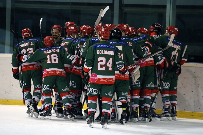 Photo hockey Division 1 - Division 1 - poule de maintien 1ère journée : Mont-Blanc vs Montpellier  - Le Yéti mord la Vipère