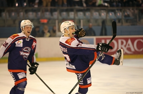 Photo hockey Division 1 - Division 1 - poule de maintien 6ème journée : Montpellier  vs Mont-Blanc - Une belle DER