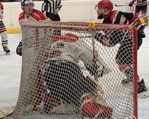 Photo hockey Division 1 - Division 1 - Quart de Finale match 2 : Neuilly/Marne vs Caen  - Neuilly contrôle