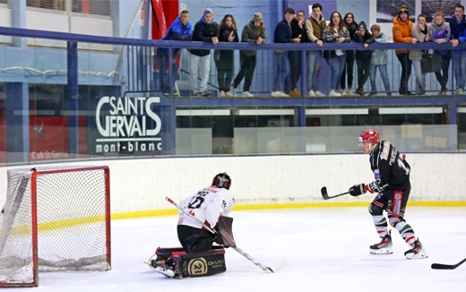 Photo hockey Division 1 - Division 2 - Poule de maintien - J4 : Mont-Blanc vs Morzine-Avoriaz - Un derby acharné !