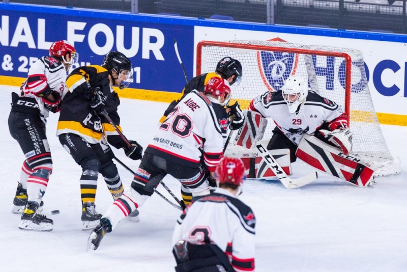 Photo hockey Division 1 - Division1 : Final four - demi finale : Strasbourg  vs Neuilly/Marne - Strasbourg jusqu’au bout du supense.
