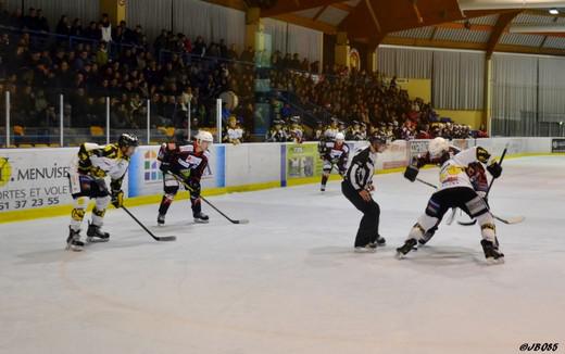 Photo hockey Division 2 - D2 : 13ème journée - A : La Roche-sur-Yon vs Roanne - Un cadeau de dernière minute