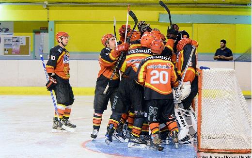 Photo hockey Division 2 - D2 : 1ère journée - A : Meudon vs Evry  - Les Comètes démarrent bien