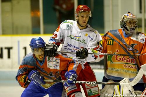 Photo hockey Division 2 - D2 : 1ère journée - B : Clermont-Ferrand vs Amnéville - Improbable victoire clermontoise, mais acquise au finish