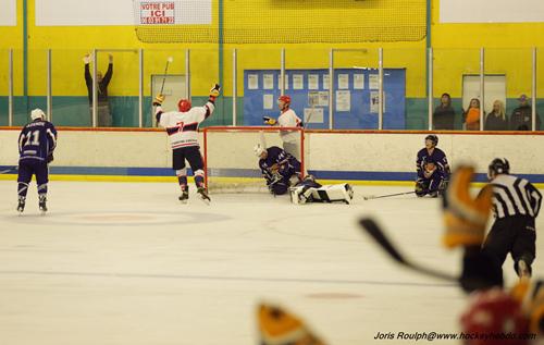 Photo hockey Division 2 - D2 : 3ème journée - A : Avignon vs Evry  - Les Castors se cassent les dents
