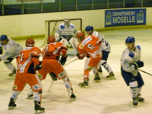 Photo hockey Division 2 - D2 : 6ème journée - A : Amnéville vs Paris (FV) - Bien mal récompensés. 