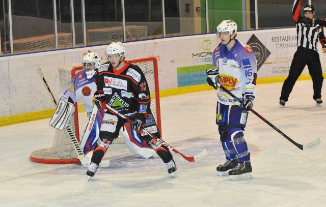Photo hockey Division 2 - D2 : 6ème journée - A : La Roche-sur-Yon vs Avignon - D2 : « Hoglyday » on ice 