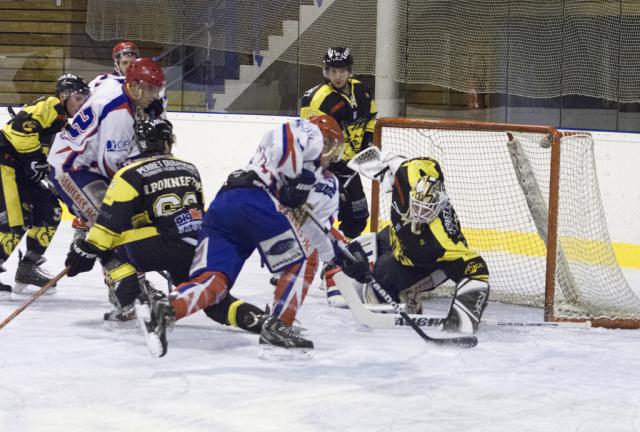 Photo hockey Division 2 - D2 : 6ème journée - B : Roanne vs Asnières - Les Castors continuent leur marche en avant