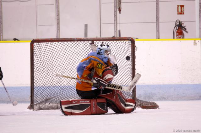 Photo hockey Division 2 - D2 : 7ème journée - A : Clermont-Ferrand vs La Roche-sur-Yon - Juste une prolongation de trop