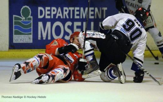 Photo hockey Division 2 - D2 : 7ème journée - B : Amnéville vs Nantes - Stieranka imbattable..