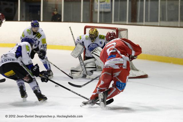 Photo hockey Division 2 - D2 : 7ème journée - B : Valence vs Compiègne - Reportage photos