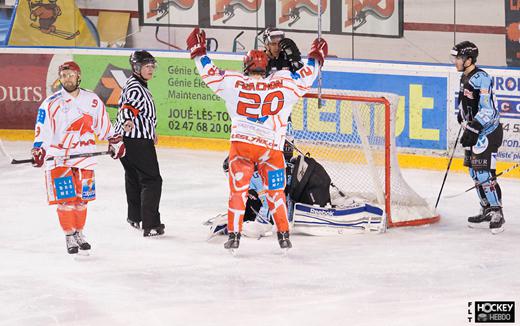 Photo hockey Division 2 - D2 : 8ème journée - B : Tours  vs Valence - Valence décroche une victoire précieuse