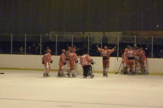 Photo hockey Division 2 - D2 : play-off, 1/4 de finale, match aller : Amnéville vs Dunkerque - Silence... On joue