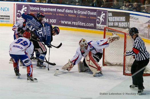 Photo hockey Division 2 - D2 : Play-off, 1/4 de finale, match retour : Nantes vs Asnières - Le vent toujours en poupe pour Nantes 