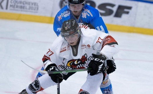 Photo hockey Division 2 - D2 : Play-off 1/2 Finale Aller : Courchevel-Méribel-Pralognan vs Morzine-Avoriaz - Morzine prend l