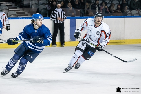 Photo hockey Division 2 - D2 : Play-off 8ème de Finale Aller : Paris (FV) vs Toulouse-Blagnac - Les Français Volants butent sur les Bélougas