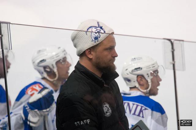 Photo hockey Division 2 - D2 : Play Offs 1/2 finale - match 1 : Tours  vs Courchevel-Méribel-Pralognan - C