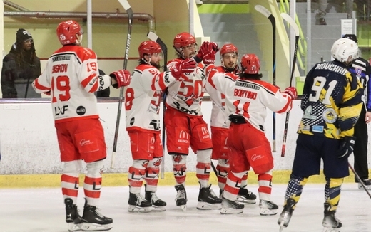 Photo hockey Division 2 - Division 2 - 1/8 de Finale - Match 1 : Evry / Viry (EVH 91) vs Valence - Valence, logiquement