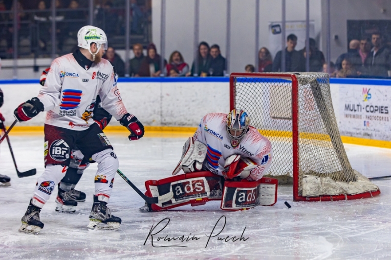 Photo hockey Division 2 - Division 2 - 1/8 de Finale - Match 1 : Toulouse-Blagnac vs La Roche-sur-Yon - La Roche s