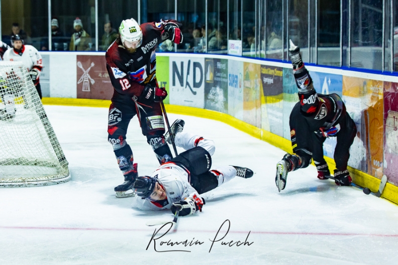 Photo hockey Division 2 - Division 2 - 1/8 de Finale - Match 2 : La Roche-sur-Yon vs Toulouse-Blagnac - Poff - D2 - La Roche s