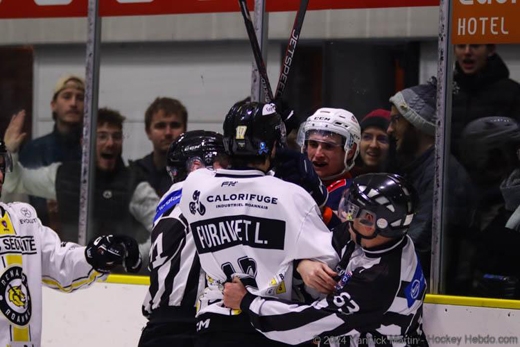 Photo hockey Division 2 - Division 2 : 10ème journée : Clermont-Ferrand vs Roanne - Clermont : Des regrets !!!