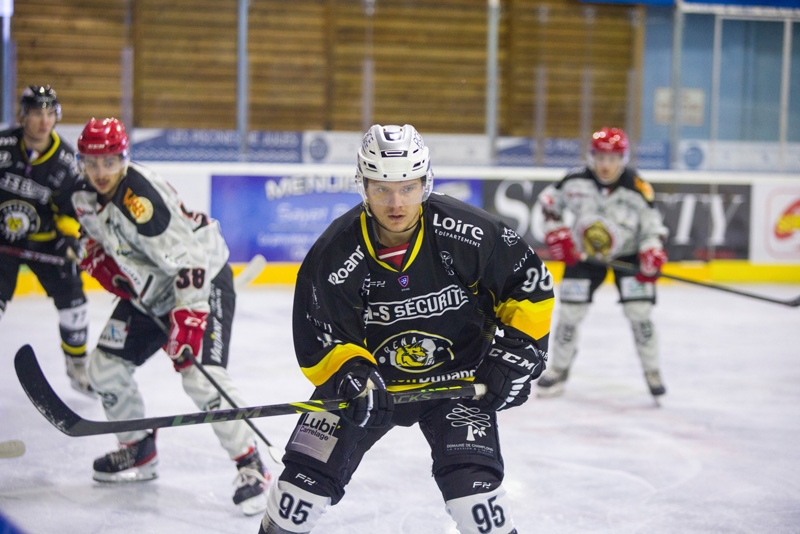Photo hockey Division 2 - Division 2 : 10ème journée : Roanne vs Vaujany - Roanne s