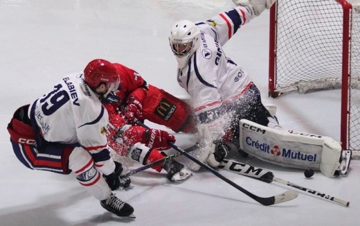 Photo hockey Division 2 - Division 2 : 10ème journée : Valence vs Lyon - Lyon remporte le Derby des bords du Rhône 