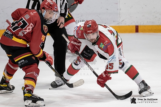 Photo hockey Division 2 - Division 2 : 11ème journée : Meudon vs Courbevoie  - Les Comètes font la course en tête.