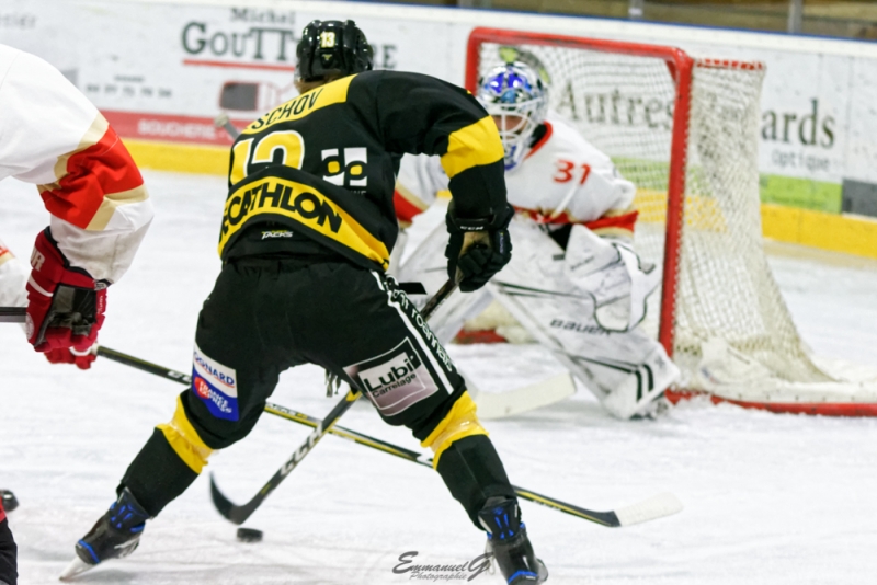 Photo hockey Division 2 - Division 2 : 12ème journée : Roanne vs Valence - Les matchs retour commencent