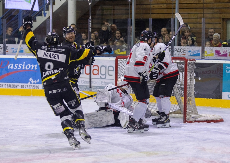 Photo hockey Division 2 - Division 2 : 12ème journée : Roanne vs Toulouse-Blagnac - Belle performance de roanne face à Toulouse-Blagnac