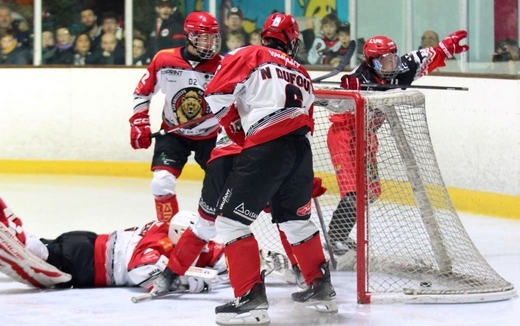 Photo hockey Division 2 - Division 2 : 12ème journée : Valence vs Vaujany - Le Père Noël était valentinois