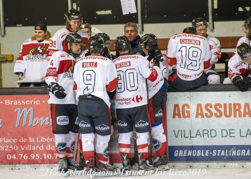 Photo hockey Division 2 - Division 2 : 13ème journée : Villard-de-Lans vs Morzine-Avoriaz - Les Pingouins s